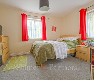 3 bedroom terraced house to rent - Photo 4