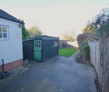 3 bedroom end of terrace house to rent - Photo 1