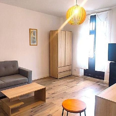 Mieszkanie Katowice Śródmieście powierzchnia 27.0 m² C236-WM-67678 - Фото 1