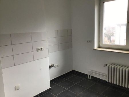 Sanierte und renovierte Wohnung mit Balkon - Photo 2