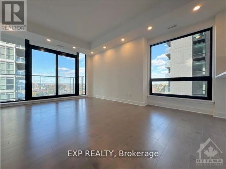 907 - 180 GEORGE STREET - Photo 2