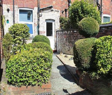 2 Bedroom Terraced To Let - Photo 5