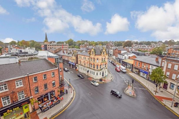 3 bedroom flat to rent - Photo 1