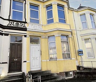 3 bedroom flat to rent - Photo 1