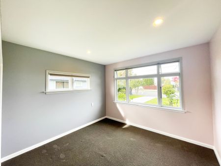 Conveniently Located & Plenty of Room - Photo 2