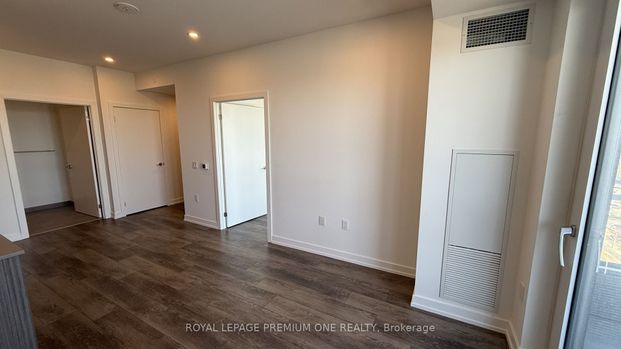 For Lease - 15 Wellington Street Unit# 2414, Kitchener, Ontario - Photo 1