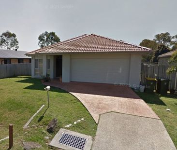 COMING SOON - Spacious Family Home in Prime Location $800/week - Photo 1