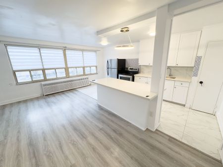 For Lease - 896 Eglinton Avenue Unit# 214, Toronto, Ontario - Photo 5