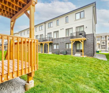 For Lease - 1360 Kobzar Drive, Oakville, Ontario - Photo 3