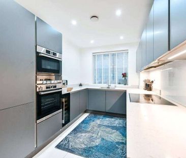 Discover this beautifully presented and exceptionally spacious four... - Photo 5