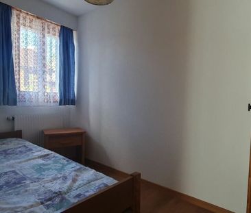 4.5 renovated rooms with balcony, parking space and valley view - Photo 3