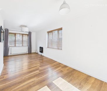3 bedroom end of terrace house to rent - Photo 6