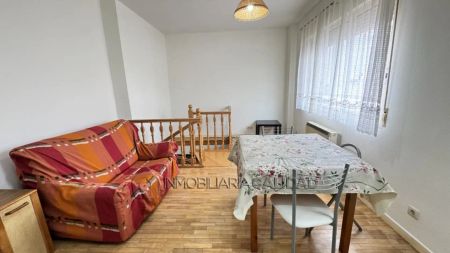 Piso de alquiler en San Julián - Barriada de Cortes - Photo 3