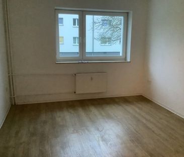 Für Sie! 3 Zimmer Erdgeschoss Wohnung mit Balkon, sofort anmietbar! - Photo 1