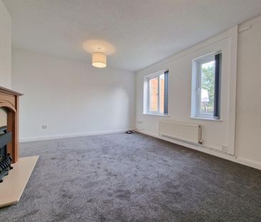 4 bedroom terraced house to rent - Photo 1