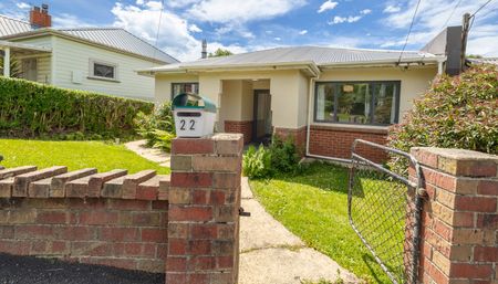 Totally Renovated 2 Bedroom Home. - Photo 4