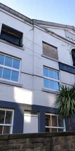 2 bedroom property to rent - Photo 3