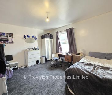 6 Bedroom Student Properties Hyde Park - Photo 5