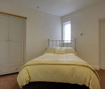 New Rowley Road, Dudley, West Midlands, DY2 - Photo 2