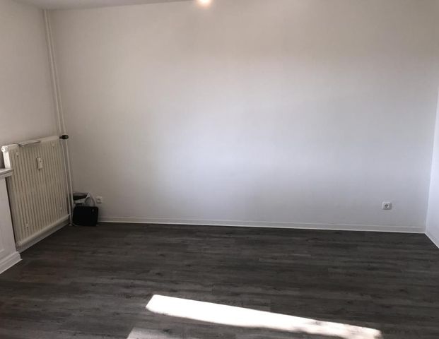 Alles fertig nur noch einziehen 2-Zimmer-Wohnung in Duisburg Obermeiderich - Foto 1