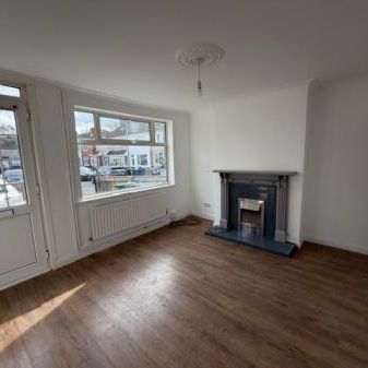 2 bedroom Terraced House To Let - Photo 1