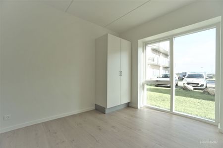 Nyere lys lejebolig i det sydlige Aarhus - perfekt til den studerende, enlig eller parret. - Foto 4