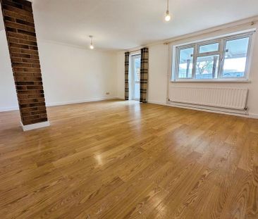 3 bedroom end of terrace house to rent - Photo 3