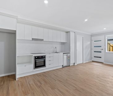 2/132 Pierro Pl, Logan Reserve, Qld 4133 - Photo 1