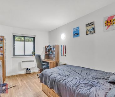 Queens Road, - Photo 4