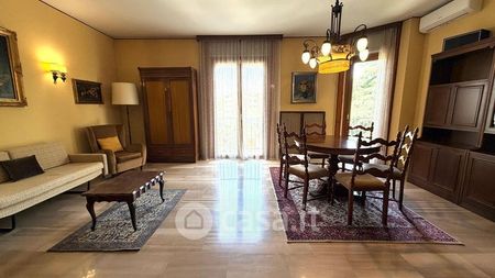 Quadrilocale in Affitto in Via Privata Giocondo Albertolli 10 a Milano - Photo 2