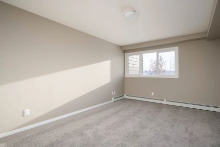 Wildwood Estates — 2 Bedroom - Photo 2