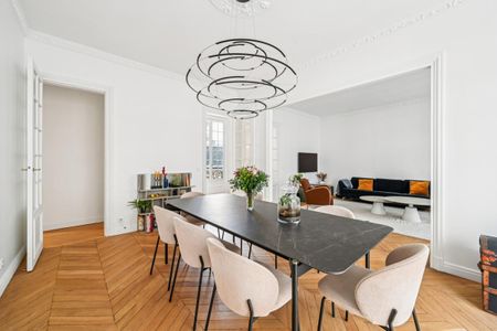 Location Appartement 5 pièces Meublé 129m² PARIS 16ème - Photo 4