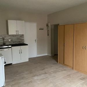 Appartement à louer, 1 pièce - Angers 49000 - Photo 2