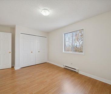 For Lease - 314 Hillside Avenue Unit# #3, Oshawa, Ontario - Photo 3