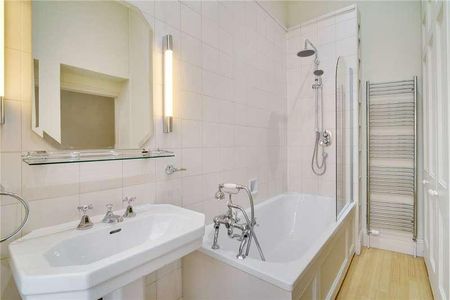 Wilton Crescent, Belgravia, London, SW1X - Photo 5