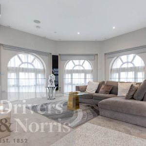 What type of Repair would you like to Report? - Photo 2