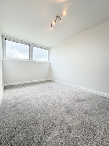 12a Moveen House, Benmore Drive, BT100EF, Finaghy - Photo 4