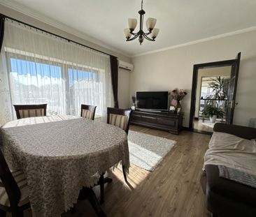 Casa individuala, 9 camere, 1600 mp teren, 300 mp utili - Sa - Fotografie 1