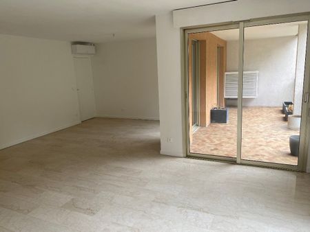 APPARTEMENT T4 A LOUER - Photo 2