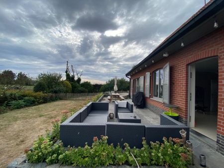 Alleenstaande woning met 3 slaapkamers en dubbele garage te Ardooie - Foto 4