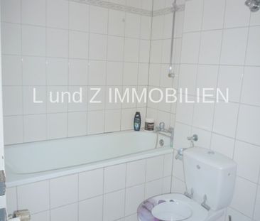 *** helle 3-4 Zimmer Wohnung mit großem Balkon ** - Photo 3