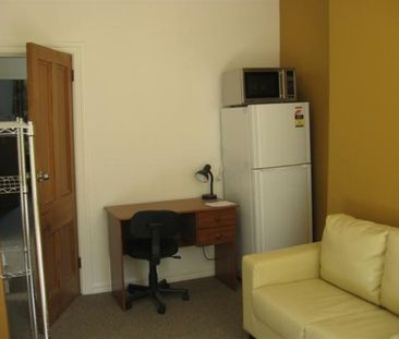 Room 10/8 Pitt Street, Dunedin North, Dunedin City - Photo 6