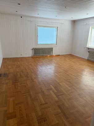 Ola, Knutby - Photo 1