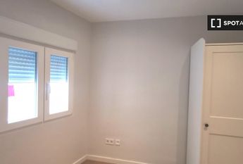 madrid, Community of Madrid 28903