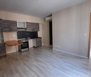 Location Appartement 2 pièces 26m² CASTRES 81100 - Photo 3