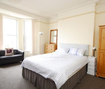 Sea View Avenue, Plymouth - Photo 2