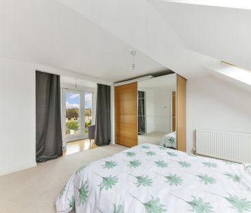 Shaldon Drive, SM4, London - Photo 1