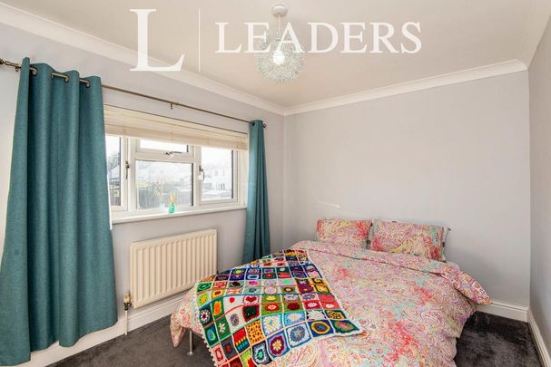 4 bedroom house to rent - Photo 1