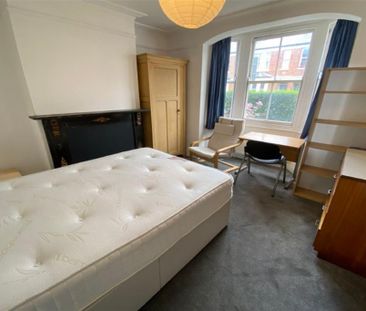 5 bedroom terraced house to rent - Photo 3