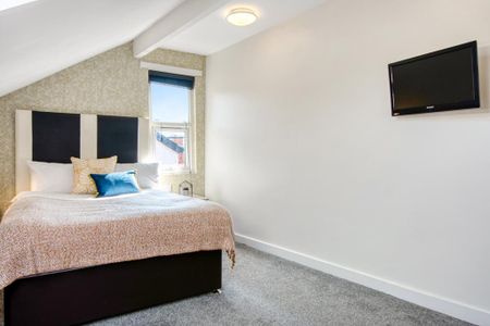 8 bedroom house to rent - Photo 4